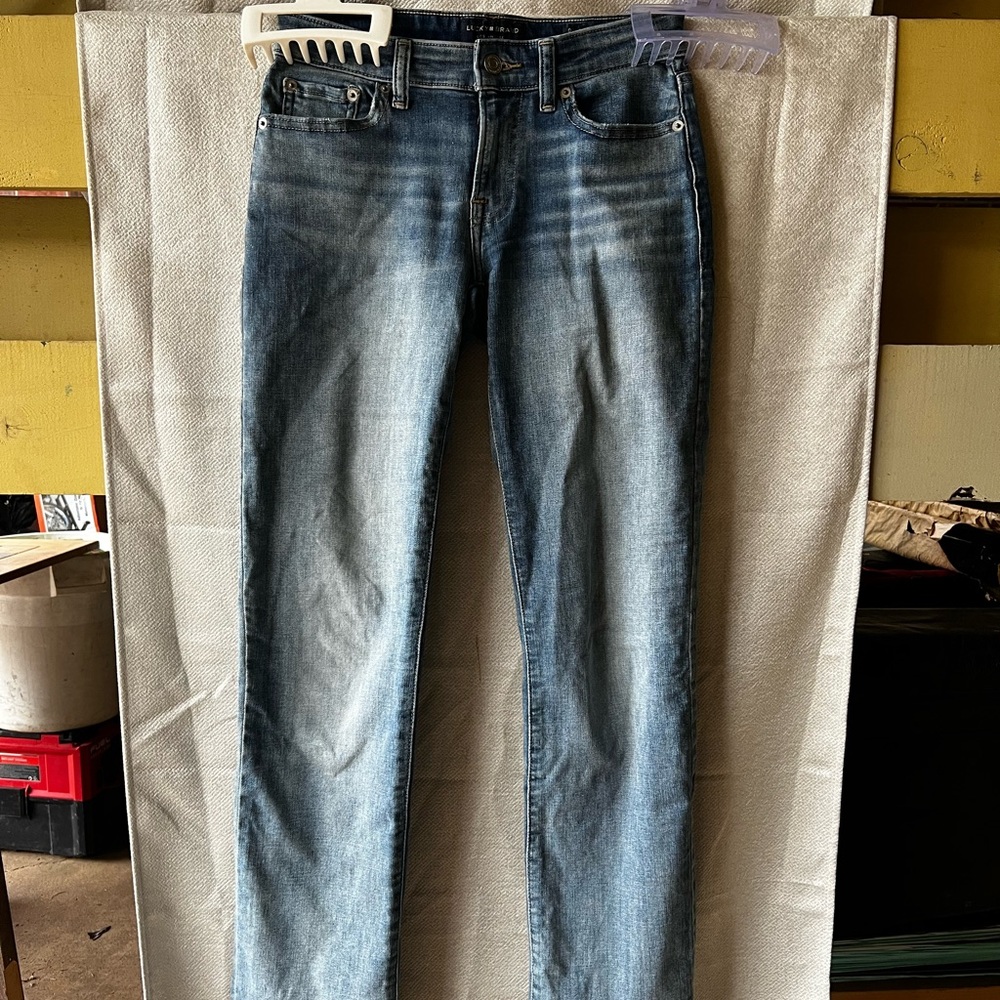 Lucky Brand Blue Straight Leg Jeans with Subtle Fading
